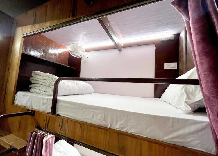 room 8